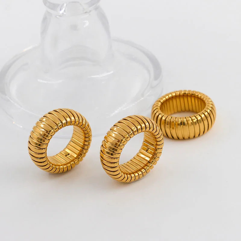 Spiral Texture Ring