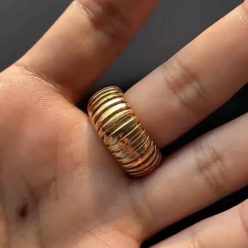 Spiral Texture Ring