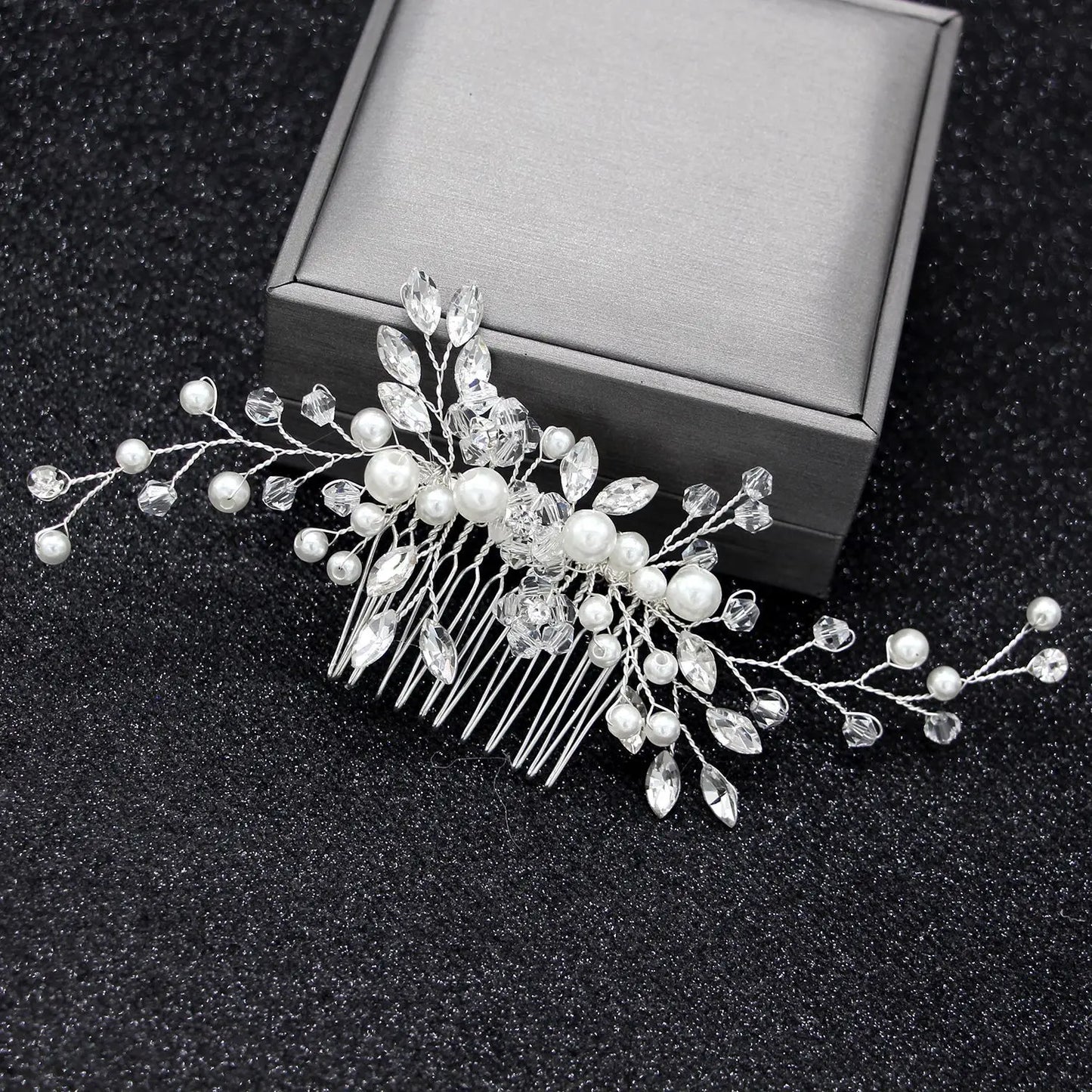 Pearl Crystal Leaf Clip