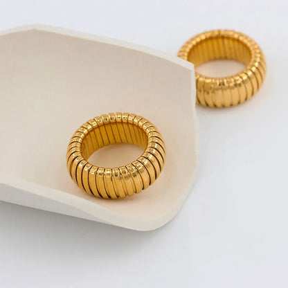 Spiral Texture Ring