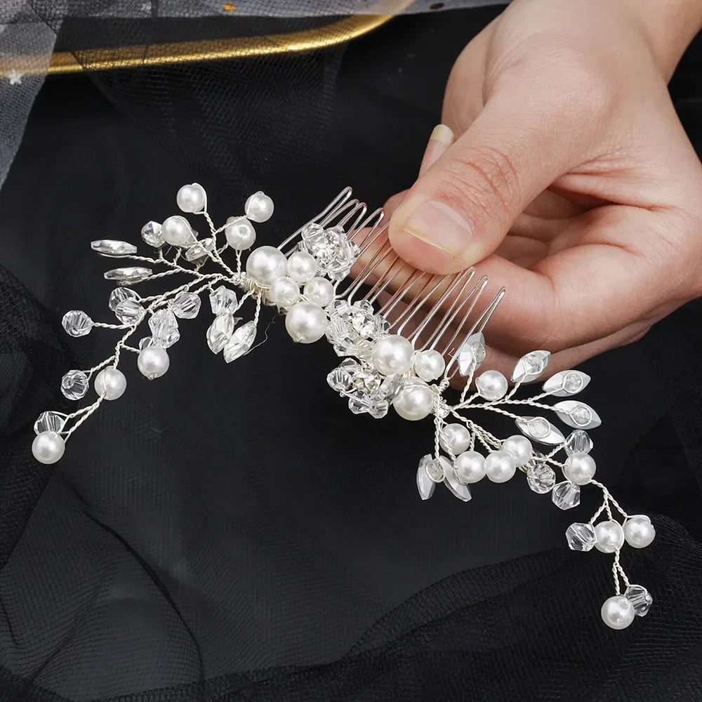 Pearl Crystal Leaf Clip